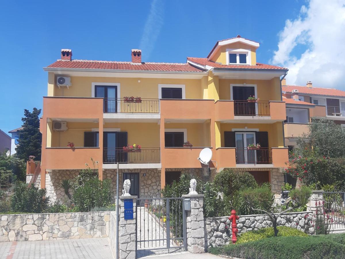 קרס Apartmani Ana מראה חיצוני תמונה