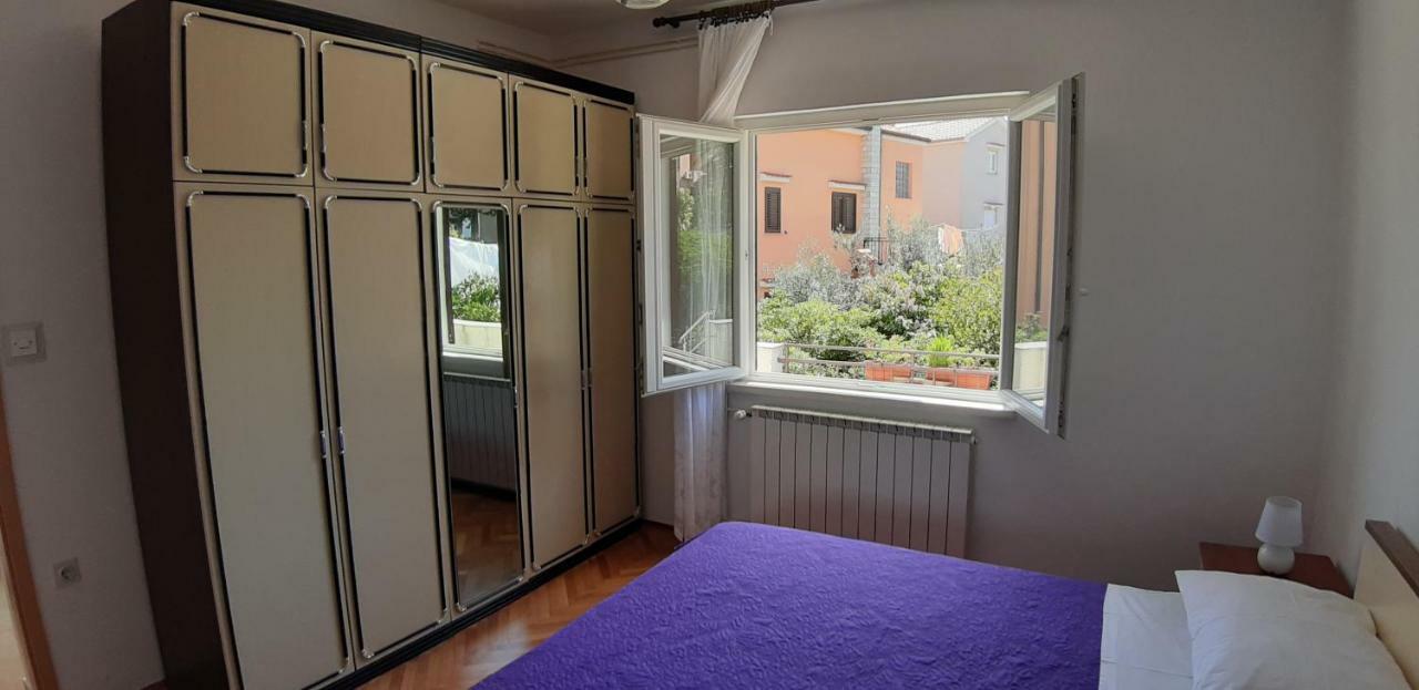 קרס Apartmani Ana מראה חיצוני תמונה